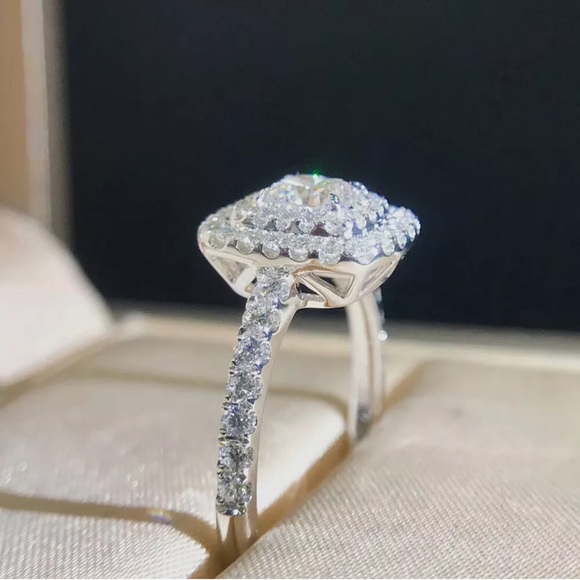 Gorgeous 925 Silver Rings White Sapphire Ring 💍 - Picture 4 of 6